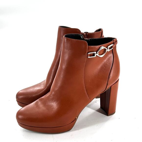 Naturalizer Berri Boots 10 Tan NWOT Heel Ankle Booties Capsule Minimalist - Picture 3 of 8